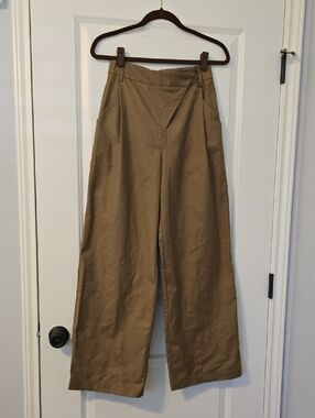 Commense Wide-Leg High Waist Pants in Tan. Size XS NWT